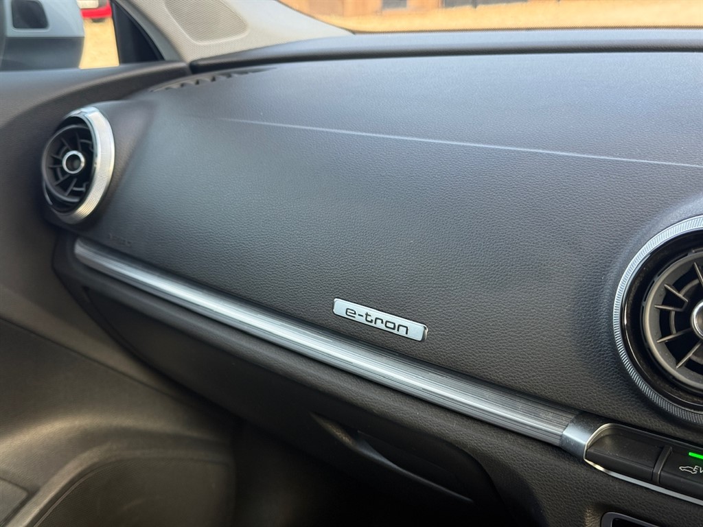 Used Audi A3 2017 for sale - 76161657: Photo 46