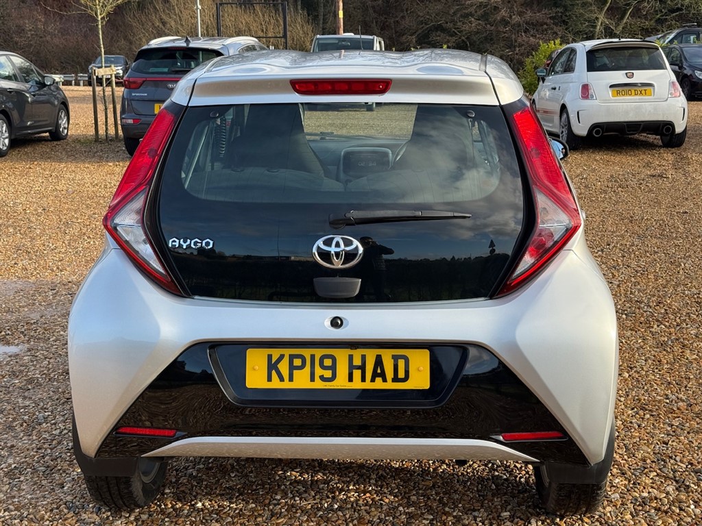 Used Toyota AYGO 2019 for sale - 76882128: Photo 12