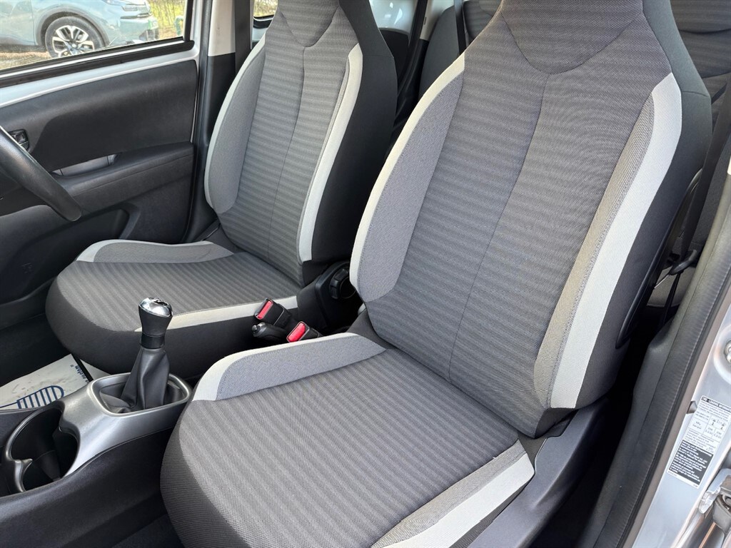 Used Toyota AYGO 2019 for sale - 76882128: Photo 47