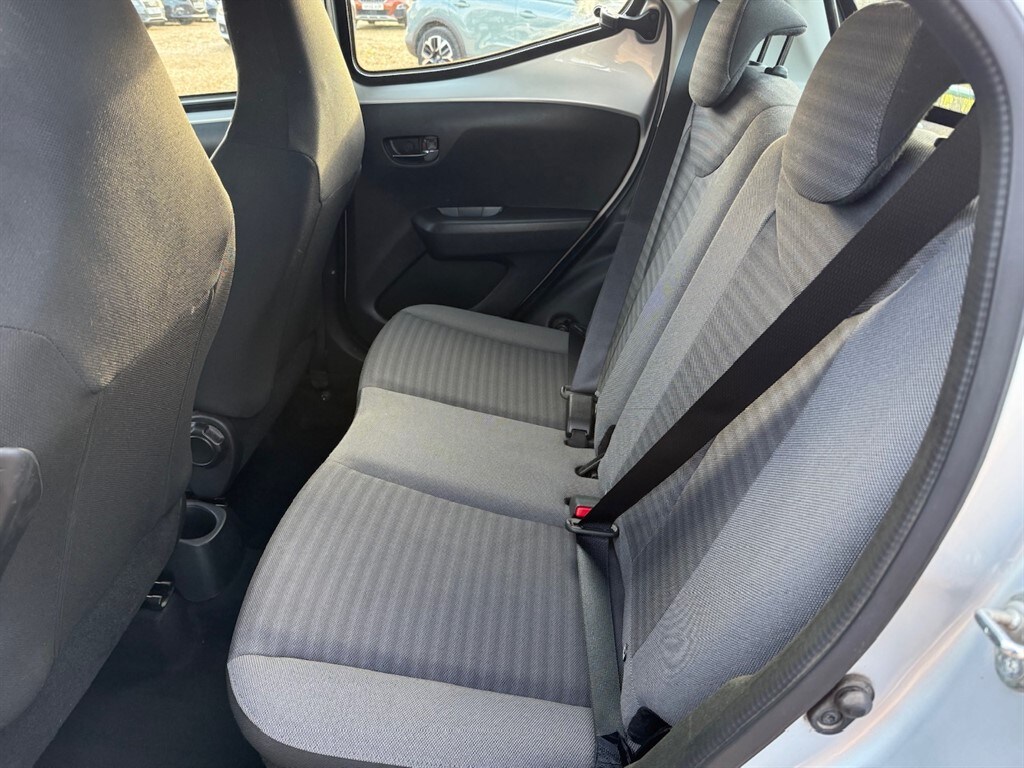 Used Toyota AYGO 2019 for sale - 76882128: Photo 48