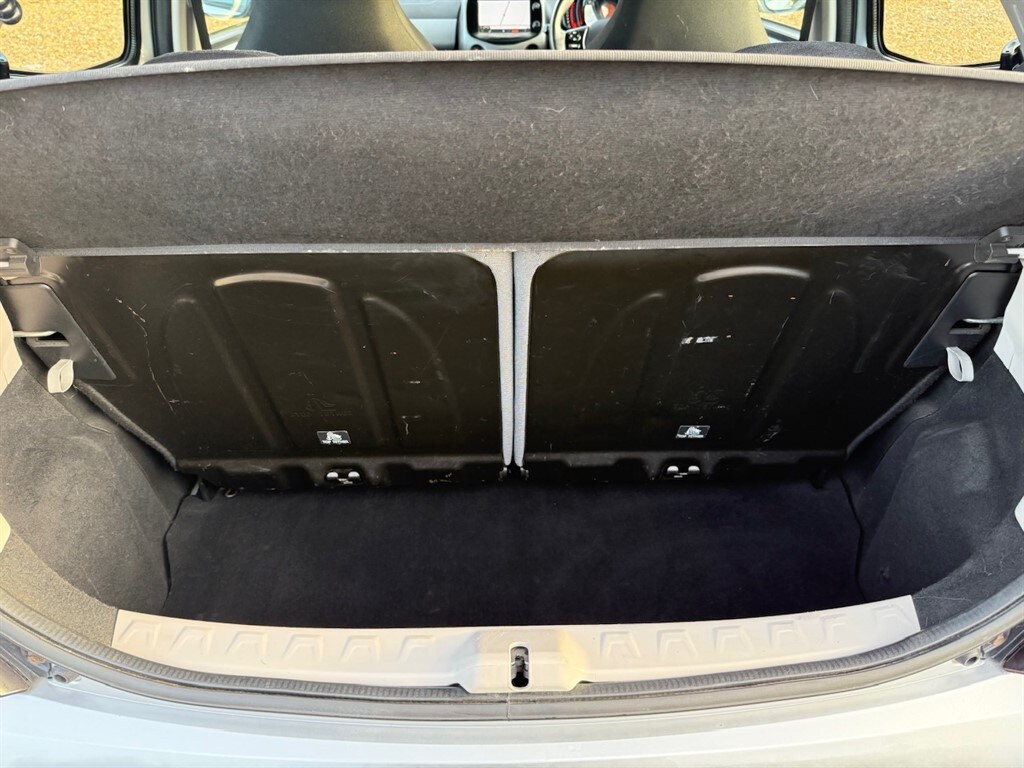 Used Toyota AYGO 2019 for sale - 76882128: Photo 51