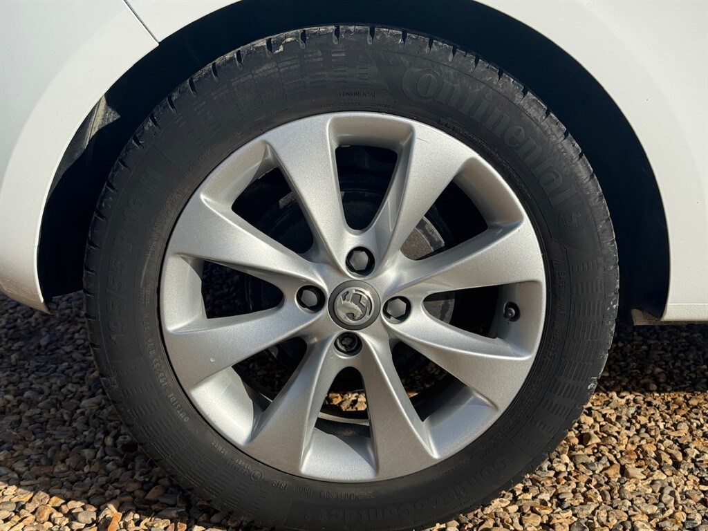 Used Vauxhall Corsa 2018 for sale - 76366675: Photo 18