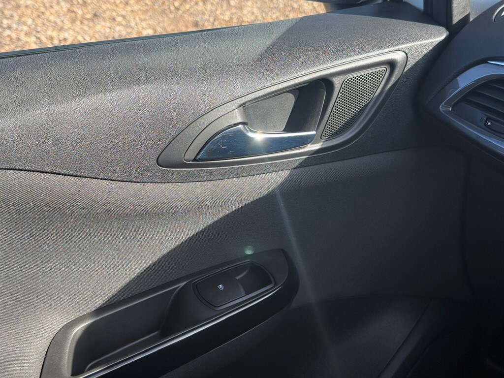 Used Vauxhall Corsa 2018 for sale - 76366675: Photo 47