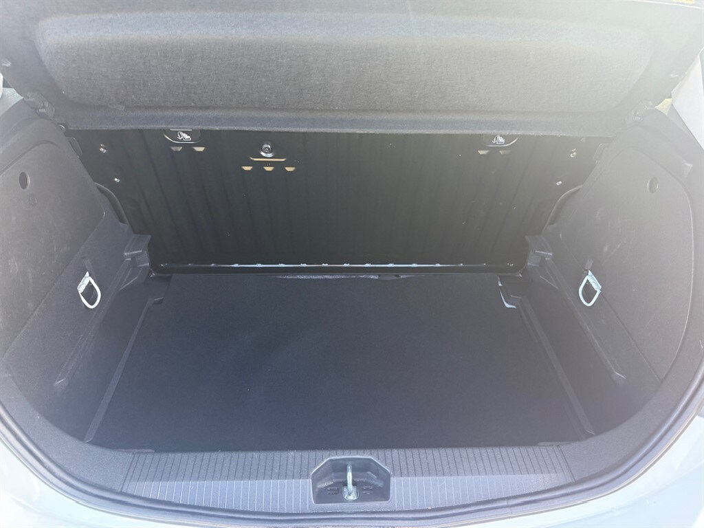 Used Vauxhall Corsa 2018 for sale - 76366675: Photo 57