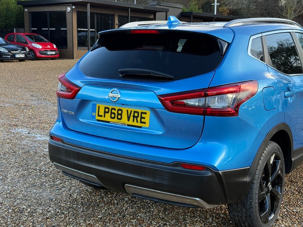 Used Nissan Qashqai 2018 for sale - 76709740: Photo 13