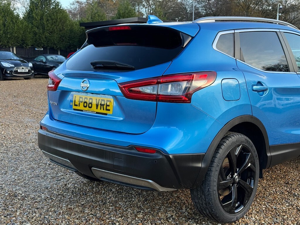 Used Nissan Qashqai 2018 for sale - 76709740: Photo 16