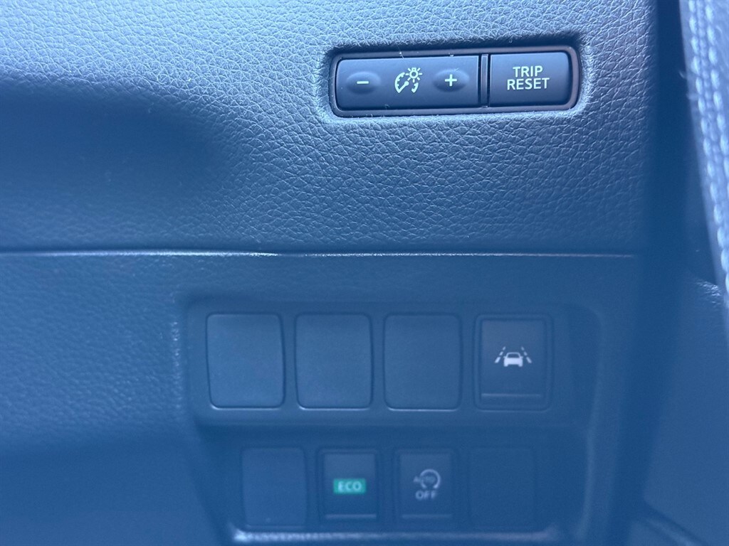 Used Nissan Qashqai 2018 for sale - 76709740: Photo 30