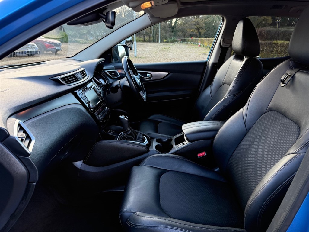 Used Nissan Qashqai 2018 for sale - 76709740: Photo 50