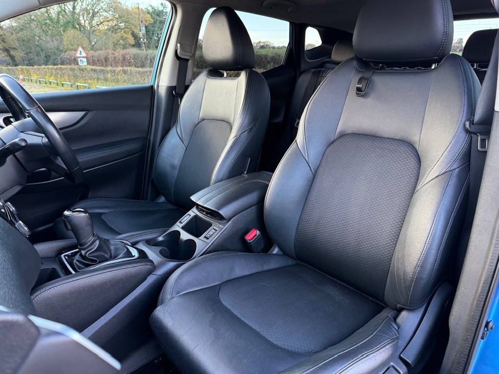 Used Nissan Qashqai 2018 for sale - 76709740: Photo 52