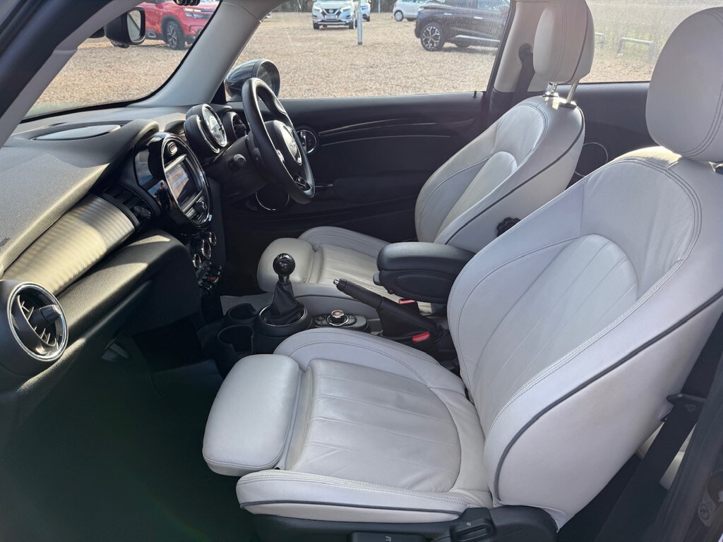 Used MINI Hatch 2019 for sale - 77218944: Photo 49