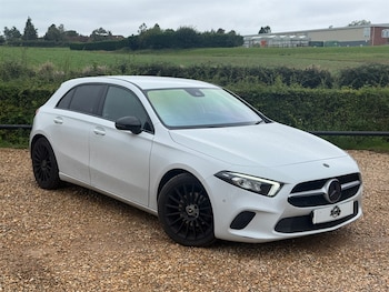 2019 - 1.5 Sport (Executive) Hatchback 5dr Diesel 7G-DCT Euro 6 (s/s) (116 ps)