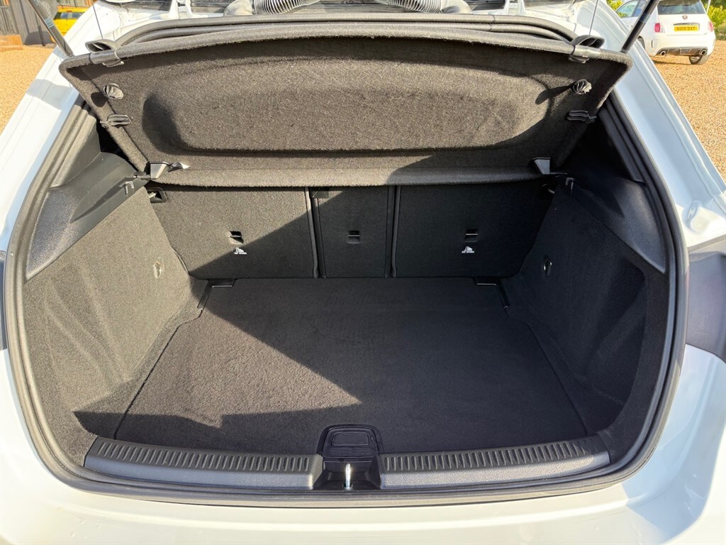 Used Mercedes-Benz A-Class 2019 for sale - 75997148: Photo 50