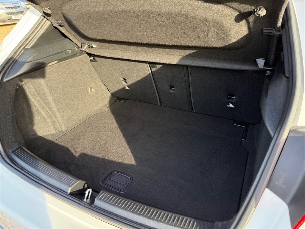 Used Mercedes-Benz A-Class 2019 for sale - 75997148: Photo 51