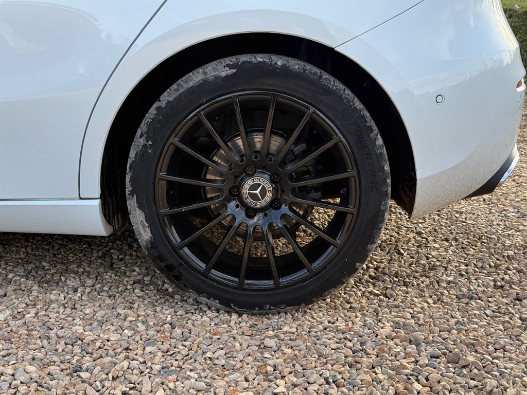 Used Mercedes-Benz A-Class 2019 for sale - 75997148: Photo 9