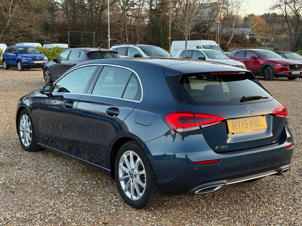 Used Mercedes-Benz A-Class 2019 for sale - 76835136: Photo 10