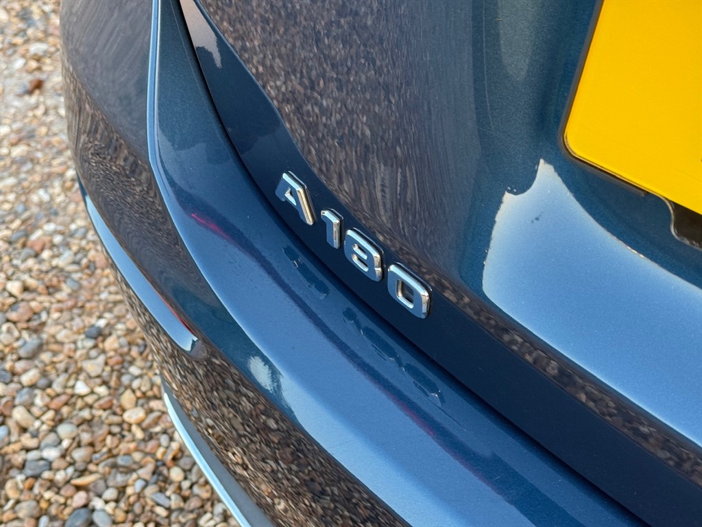 Used Mercedes-Benz A-Class 2019 for sale - 76835136: Photo 14