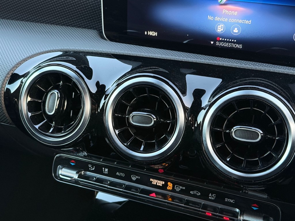 Used Mercedes-Benz A-Class 2019 for sale - 76835136: Photo 44