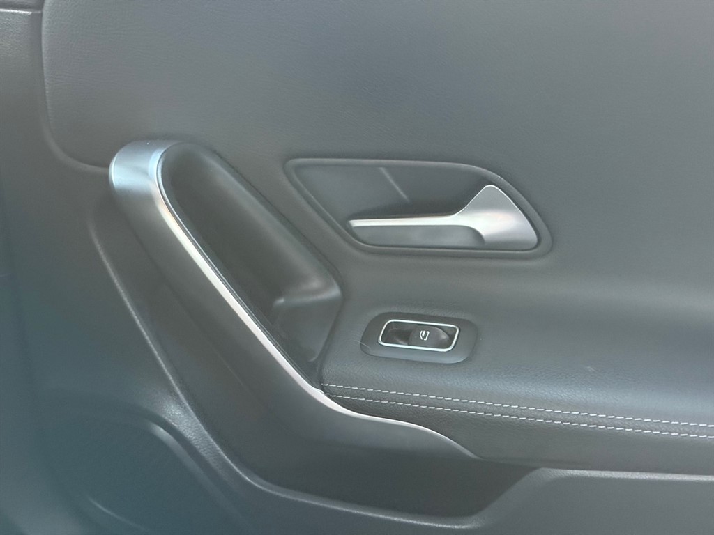 Used Mercedes-Benz A-Class 2019 for sale - 76835136: Photo 58