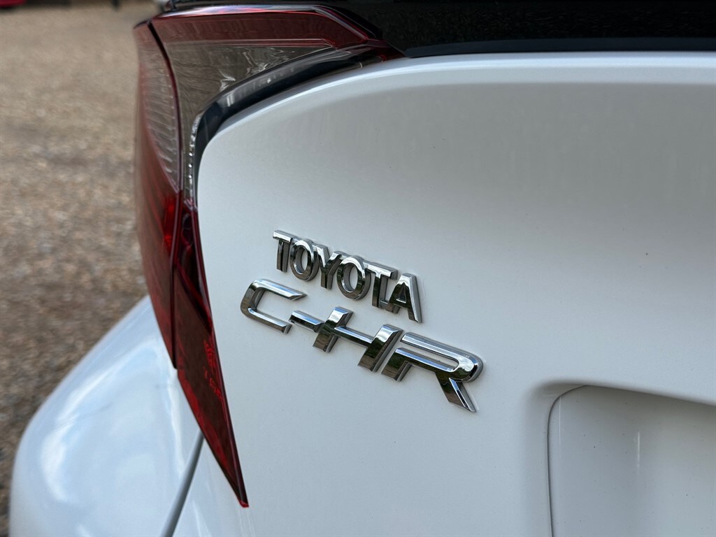 Used Toyota C-HR 2021 for sale - 76302565: Photo 14