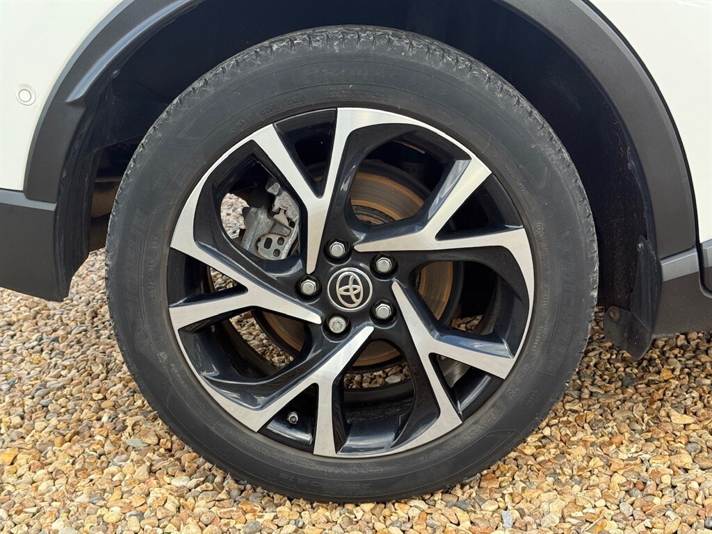 Used Toyota C-HR 2021 for sale - 76302565: Photo 20