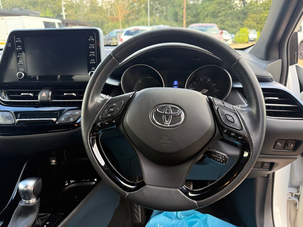 Used Toyota C-HR 2021 for sale - 76302565: Photo 29