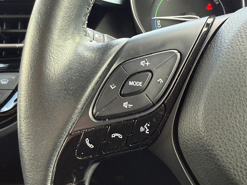 Used Toyota C-HR 2021 for sale - 76302565: Photo 31