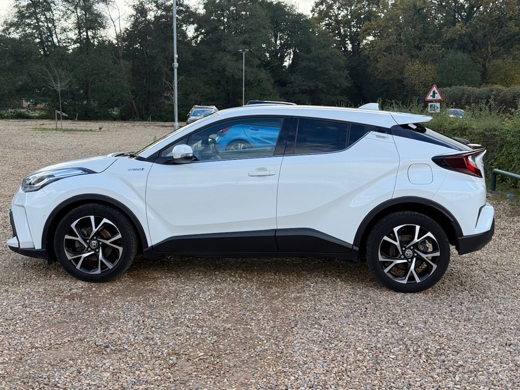 Used Toyota C-HR 2021 for sale - 76302565: Photo 8