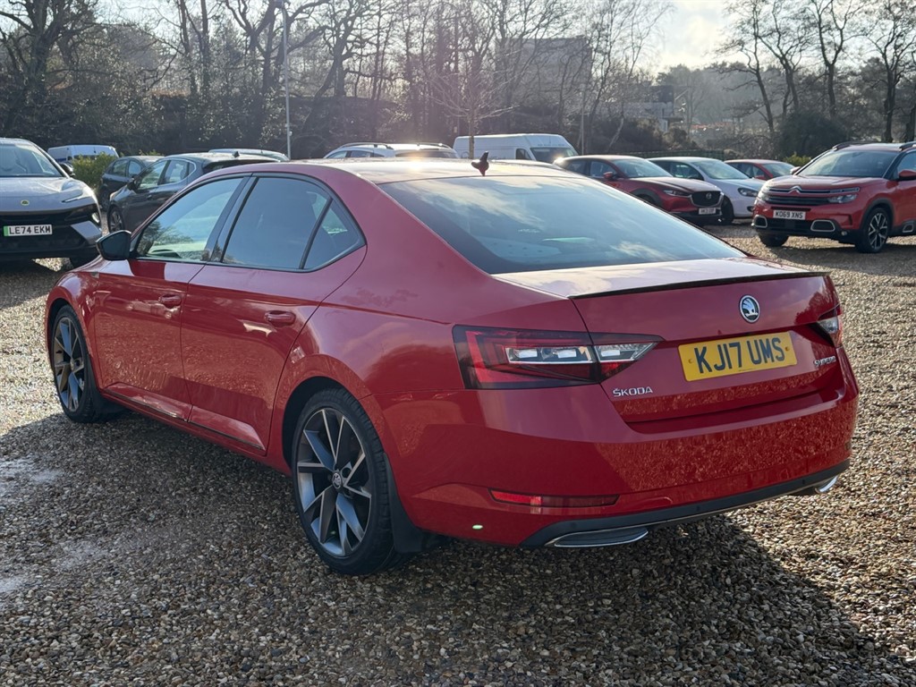 Used Skoda Superb 2017 for sale - 77256637: Photo 10