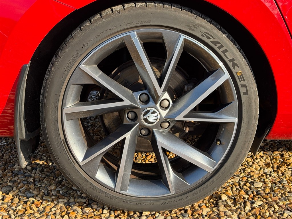 Used Skoda Superb 2017 for sale - 77256637: Photo 19