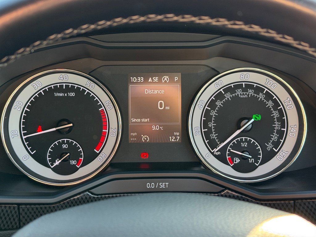 Used Skoda Superb 2017 for sale - 77256637: Photo 31