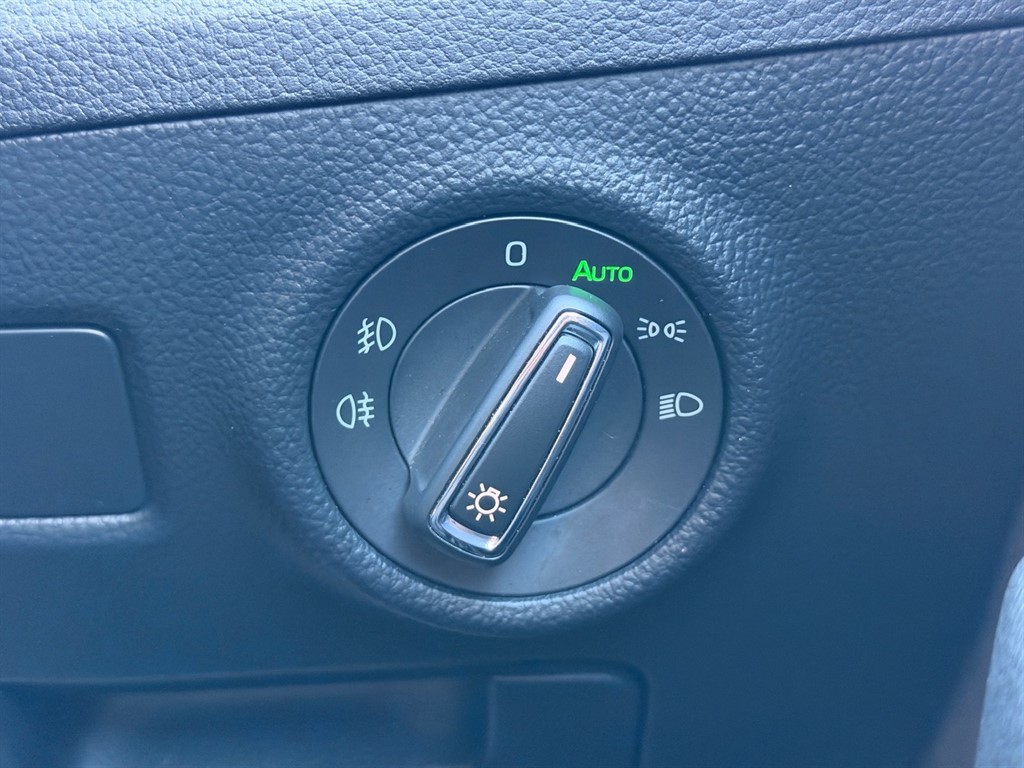 Used Skoda Superb 2017 for sale - 77256637: Photo 34