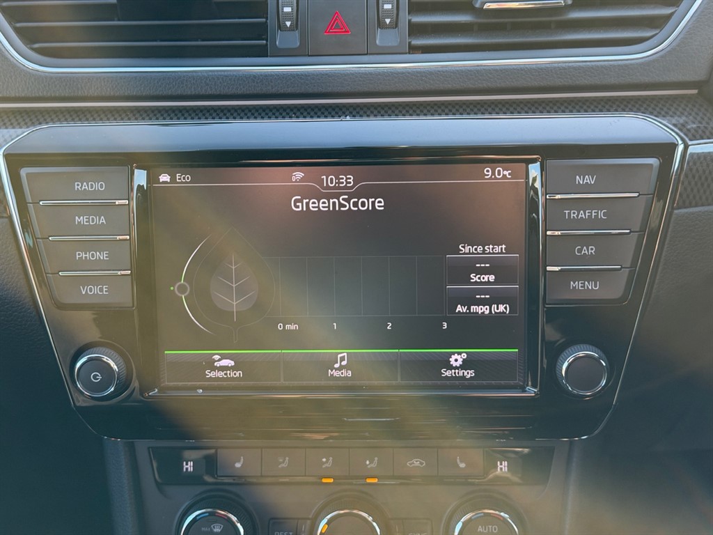 Used Skoda Superb 2017 for sale - 77256637: Photo 41