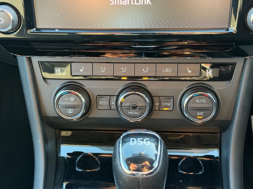 Used Skoda Superb 2017 for sale - 77256637: Photo 44