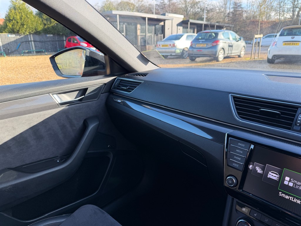 Used Skoda Superb 2017 for sale - 77256637: Photo 49