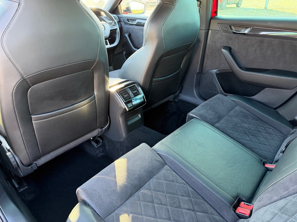 Used Skoda Superb 2017 for sale - 77256637: Photo 57