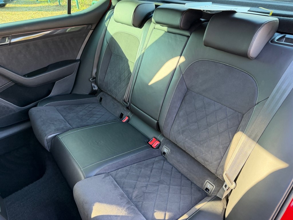 Used Skoda Superb 2017 for sale - 77256637: Photo 58