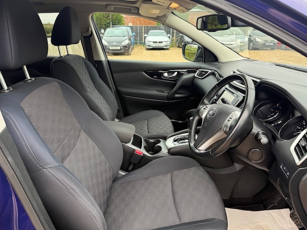 Used Nissan Qashqai 2015 for sale - 76302524: Photo 23