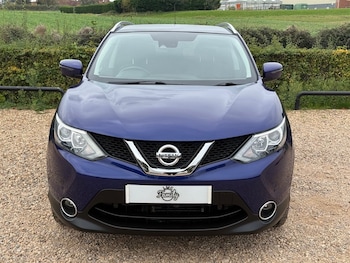 Used Nissan Qashqai 2015 for sale - 76302524: Photo 3