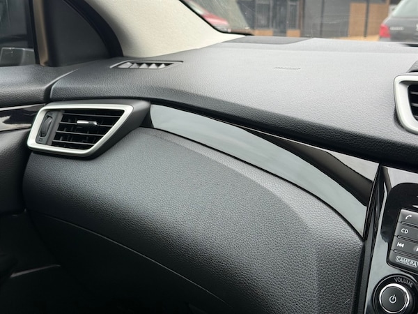 Used Nissan Qashqai 2015 for sale - 76302524: Photo 41