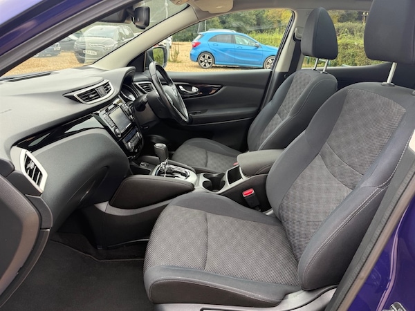 Used Nissan Qashqai 2015 for sale - 76302524: Photo 44