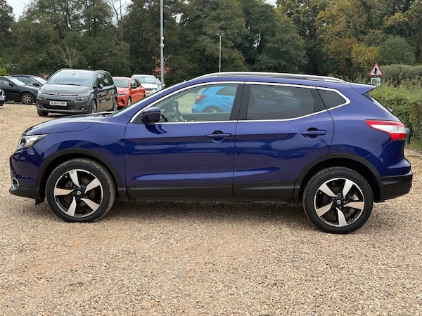 Used Nissan Qashqai 2015 for sale - 76302524: Photo 7