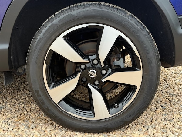 Used Nissan Qashqai 2015 for sale - 76302524: Photo 8