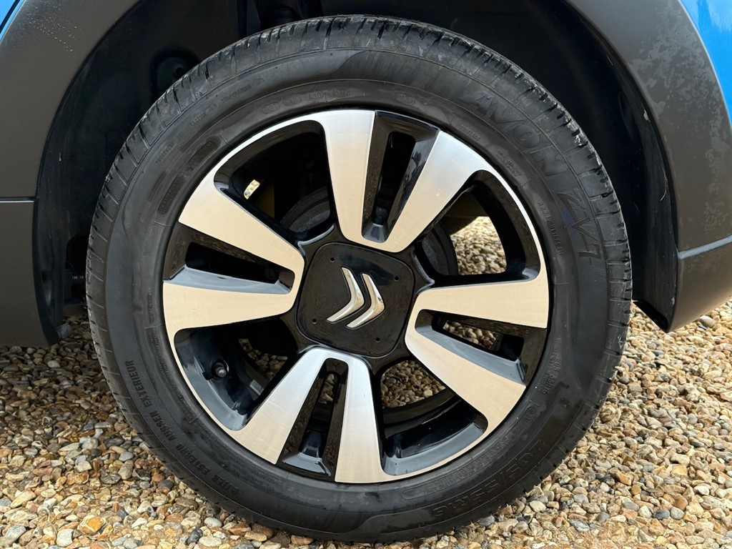 Used Citroen C3 2018 for sale - 76568169: Photo 9