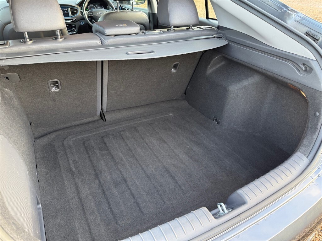 Used Hyundai IONIQ 2018 for sale - 77137980: Photo 59