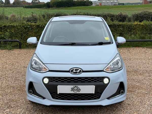 Used Hyundai i10 2019 for sale - 76196228: Photo 4