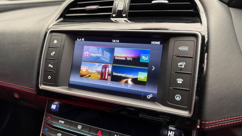 Used Jaguar XE 2017 for sale - 77764872: Photo 23