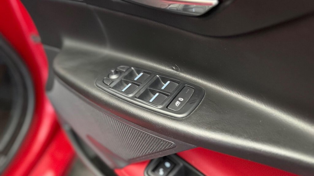 Used Jaguar XE 2017 for sale - 77764872: Photo 27