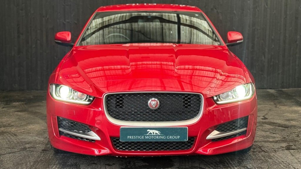 Used Jaguar XE 2017 for sale - 77764872: Photo 3
