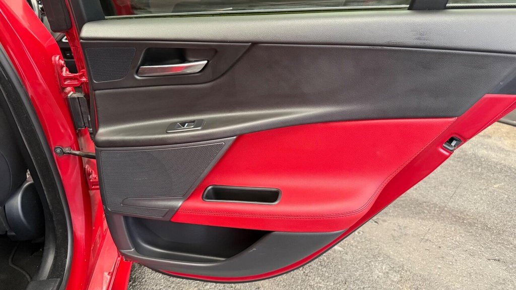 Used Jaguar XE 2017 for sale - 77764872: Photo 30