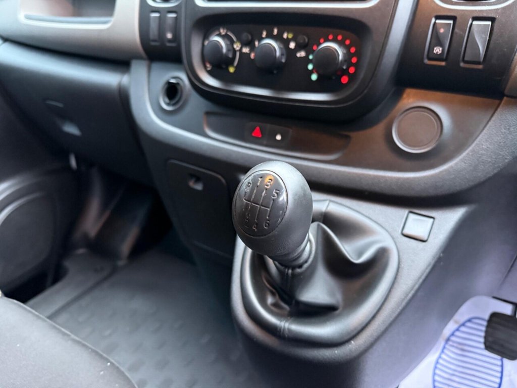 Used Renault Trafic 2017 for sale - 76631867: Photo 11